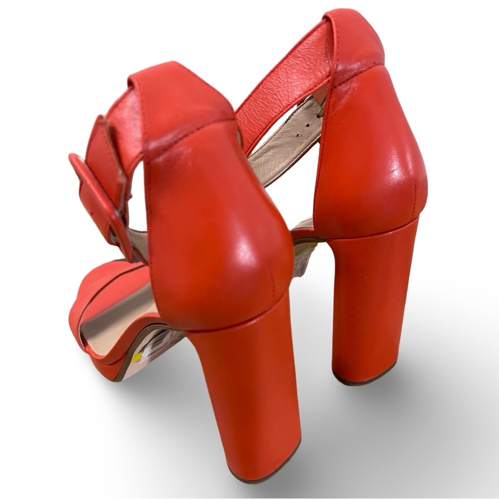 NWOB $118 Antonio Melani
Caci Leather Ankle Wrap Dress Sandals - Picture 5 of 7